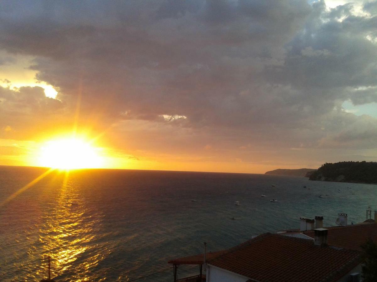 Siviri, The Beautiful Sunset Villa Exterior photo